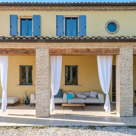 Ferienhaus Elettra Marcheholiday San Costanzo